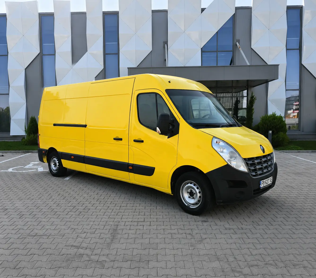 Renault Master (9879)