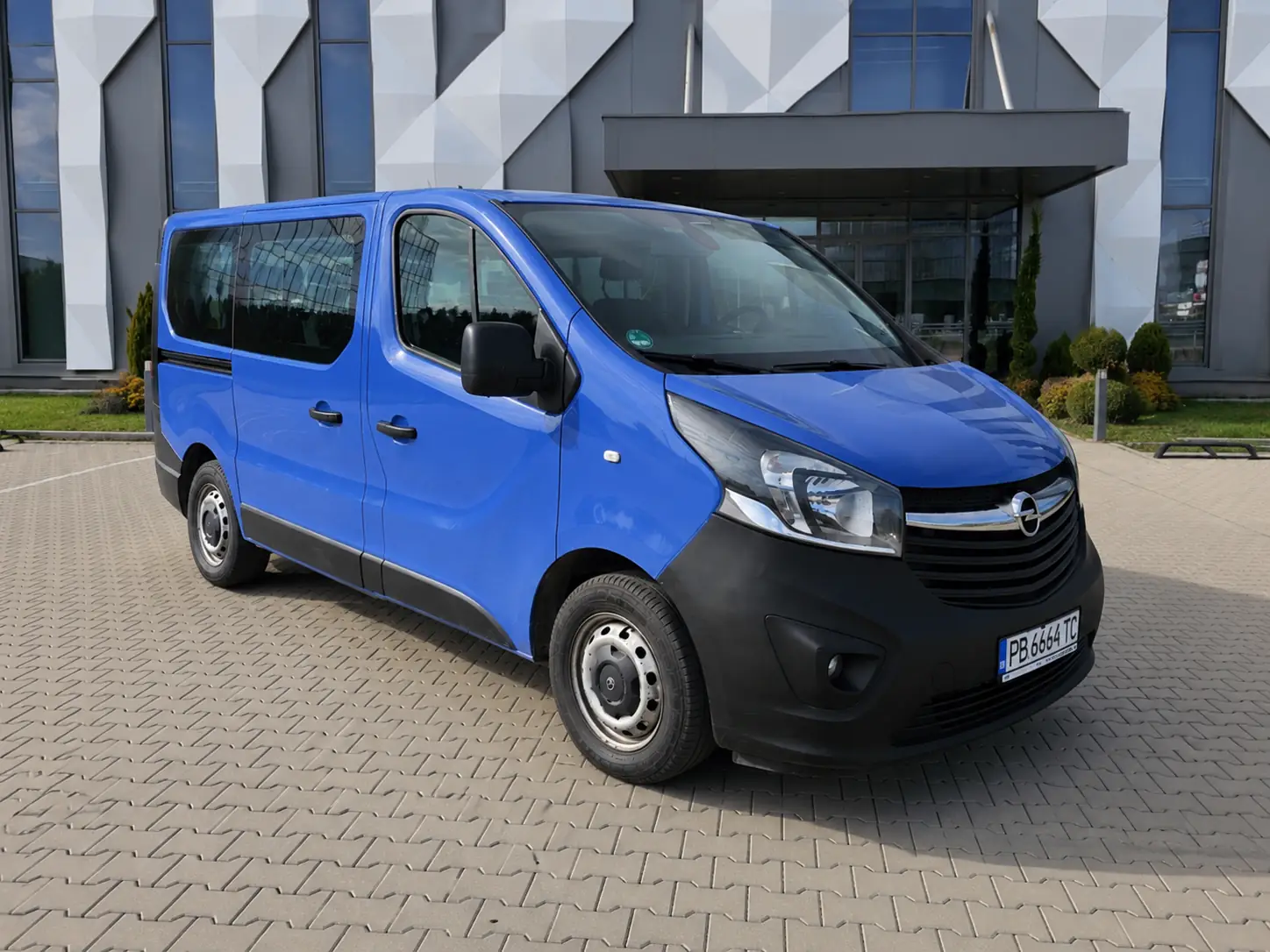 Opel Vivaro (6664)